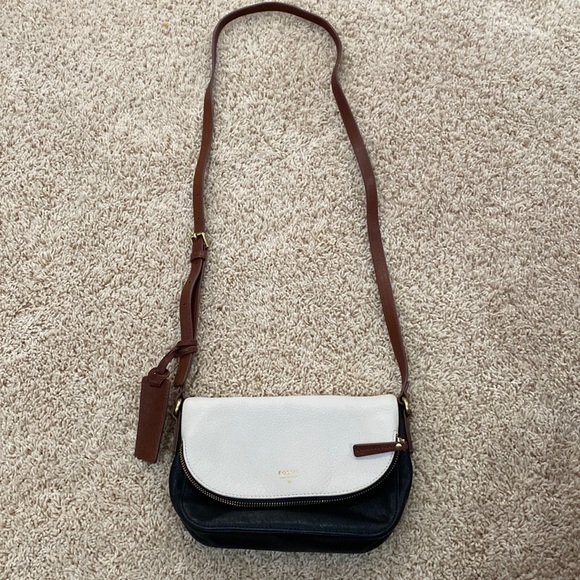 Fossil Handbags - Fossil brand crossbody purse black and cream